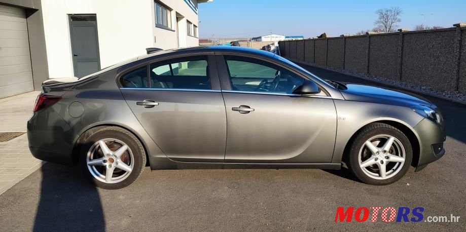 2017' Opel Insignia 1.6 Cdti photo #4