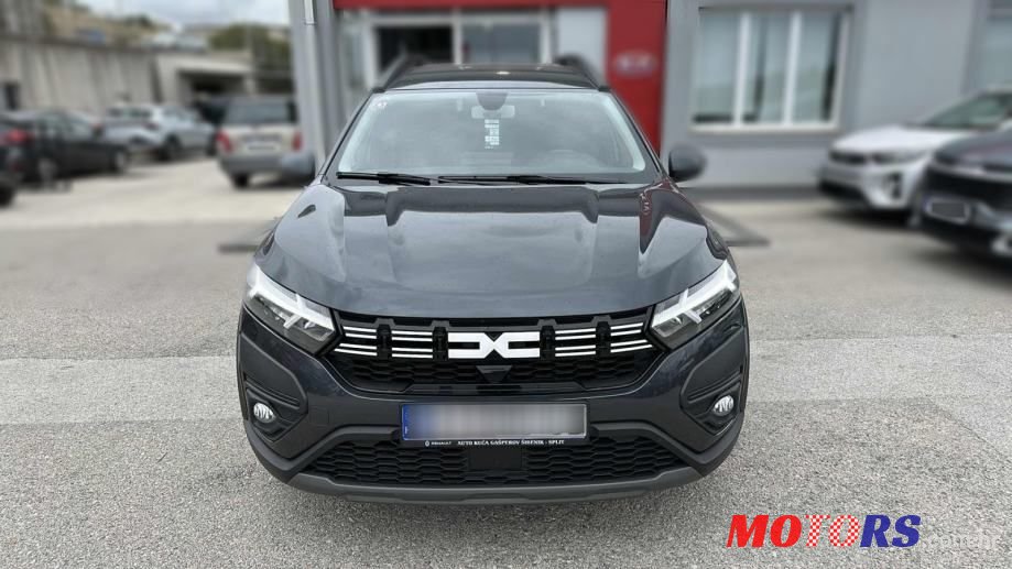 2023' Dacia Jogger 1,0 Tce photo #2