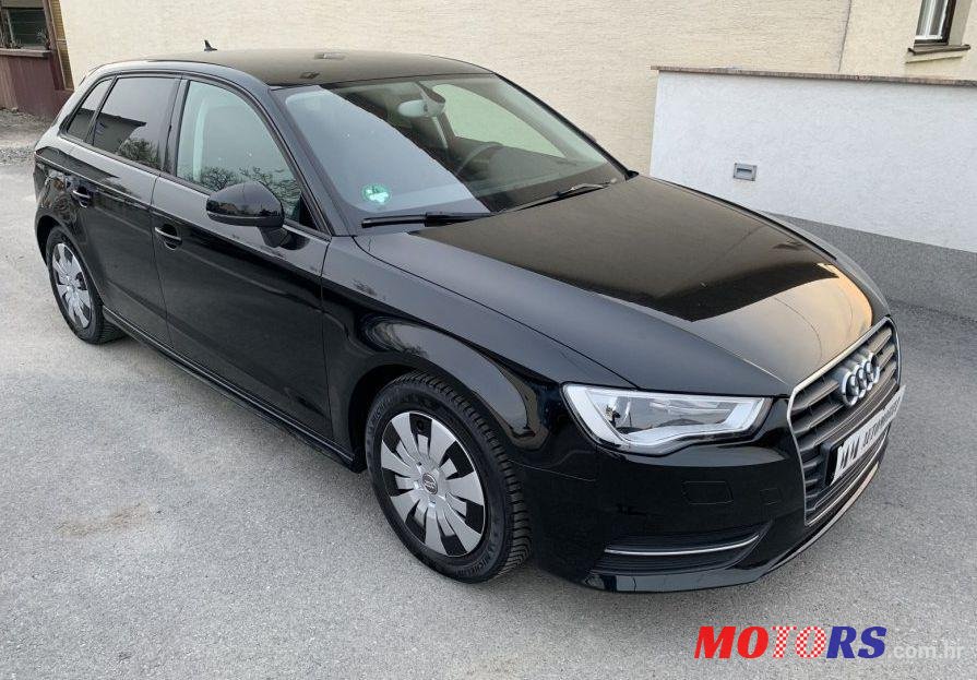 2015' Audi A3 1,6 Tdi Sport photo #1
