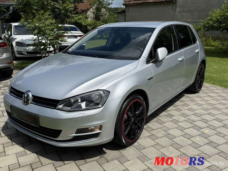 2015' Volkswagen Golf VII 1,6 Tdi Bmt photo #2