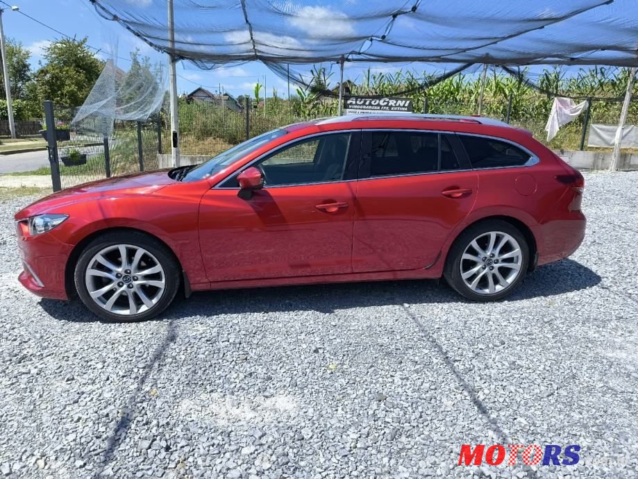 2014' Mazda 6 Sport Combi photo #4