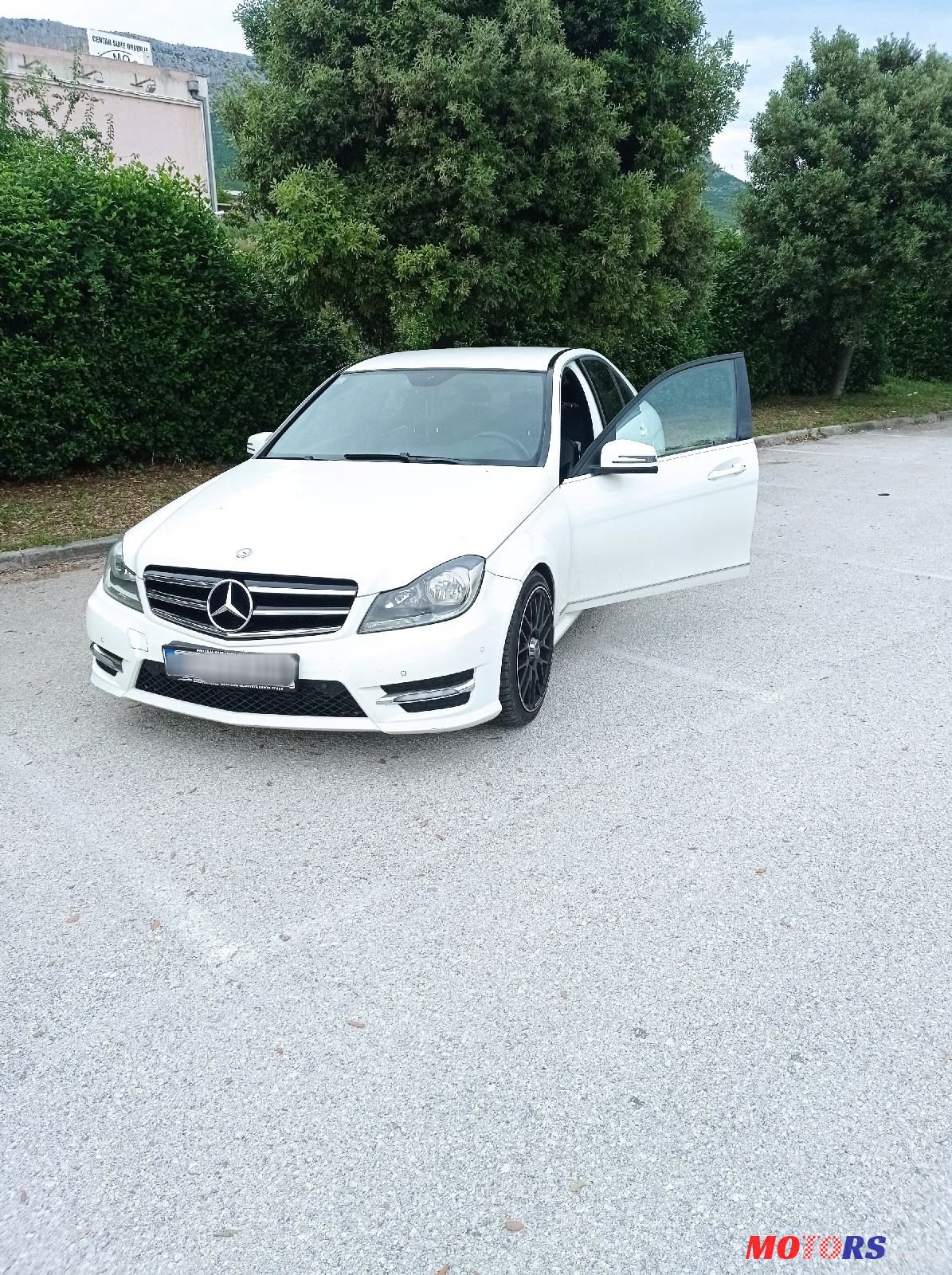 2012' Mercedes-Benz C-Klasa 180 Cdi photo #3