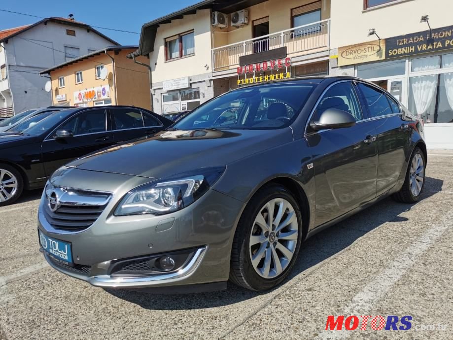 2017' Opel Insignia photo #1