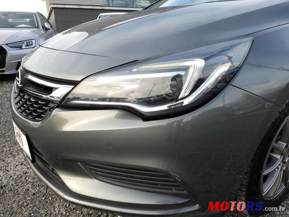 2018' Opel Astra 1.6 Cdti photo #5