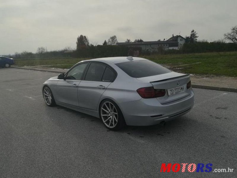 2013' BMW Serija 3 318D photo #1