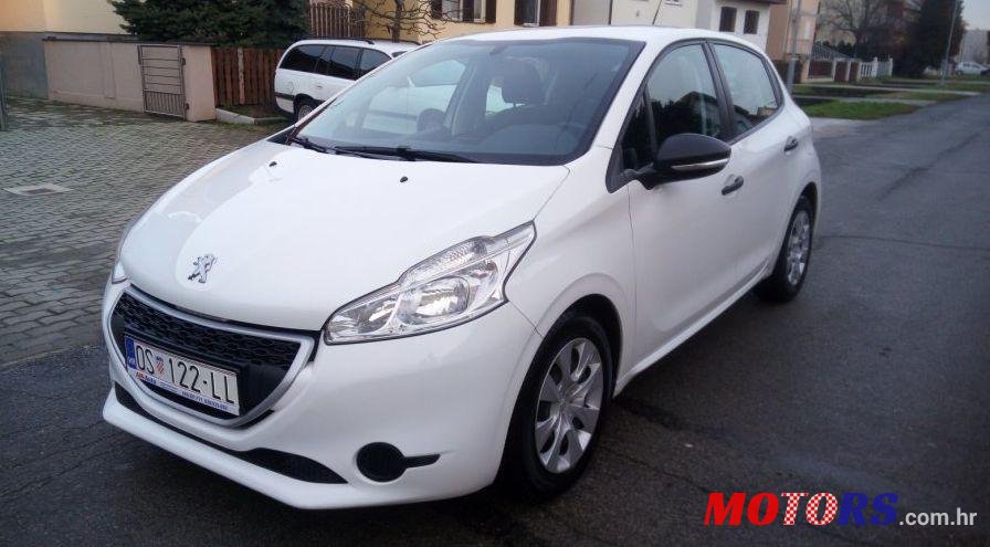 2013' Peugeot 208 1,4 Hdi photo #2