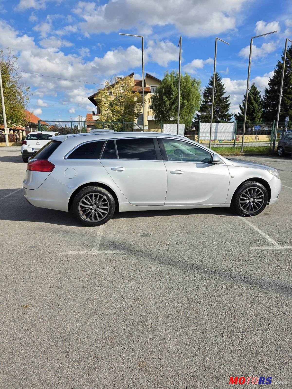 2010' Opel Insignia Karavan photo #5