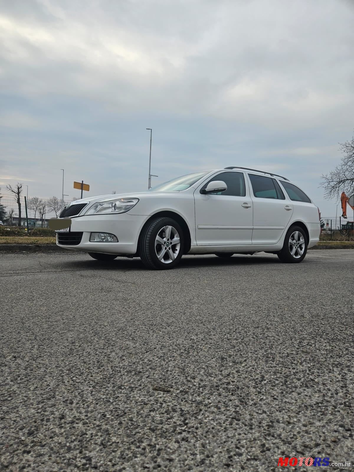 2012' Skoda Octavia Combi photo #4