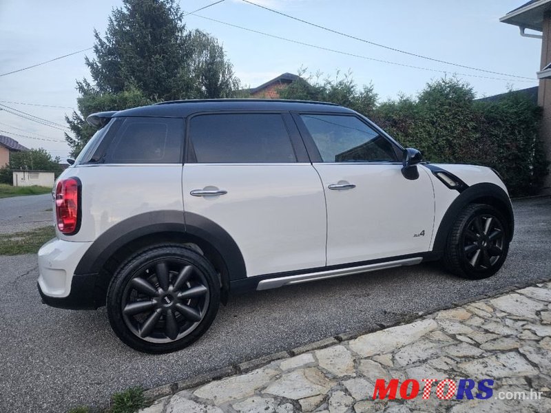 2015' MINI Countryman Cooper Sd All4 photo #5