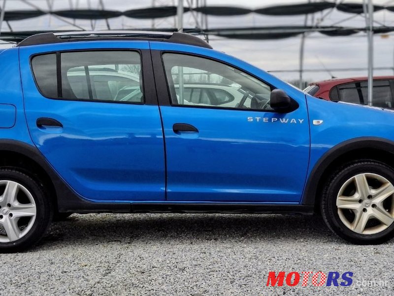 2015' Dacia Sandero 1,5 Dci 90 photo #3