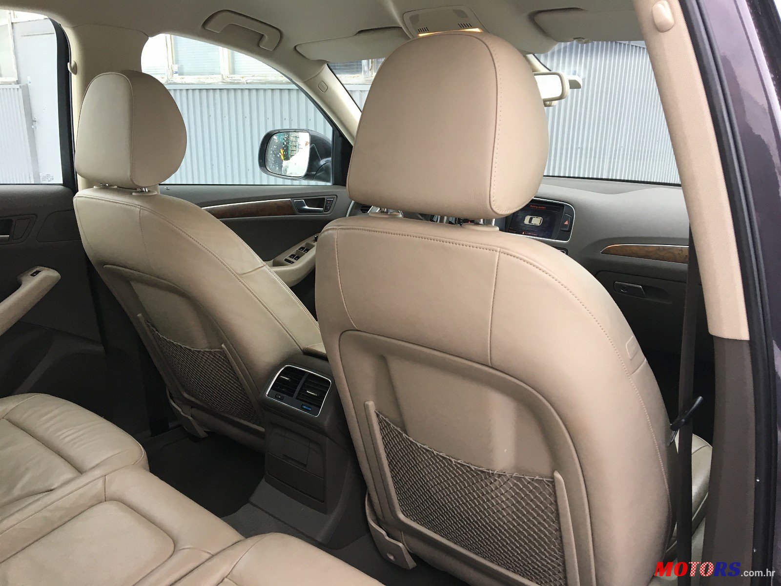 2009' Audi Q5 photo #1