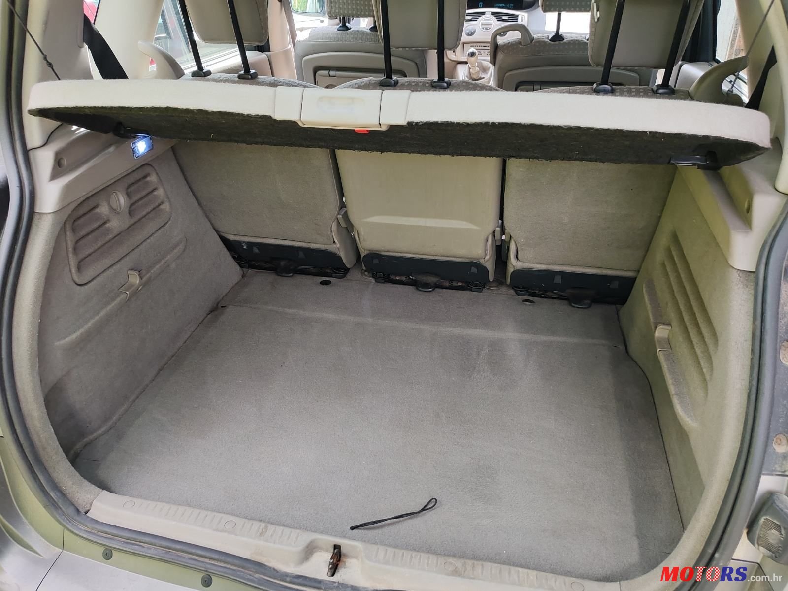 2004' Renault Scenic 1,9 Dci photo #5