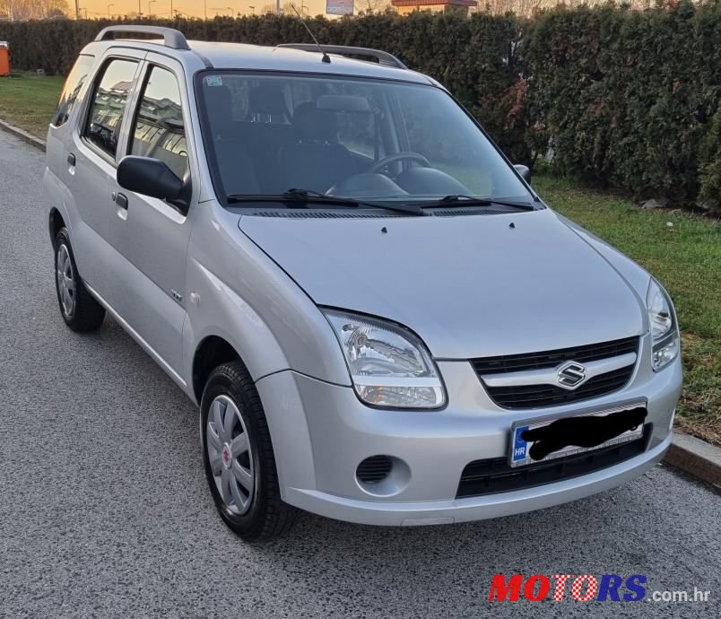 2006' Suzuki Ignis 1,3 16V Vvt photo #2