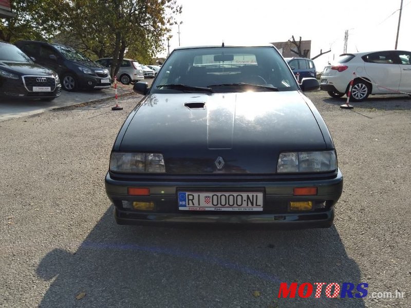 1992' Renault 19 1,8 16V photo #2