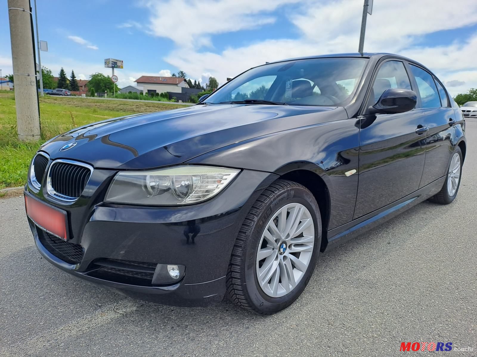 2011' BMW Serija 3 318D photo #1