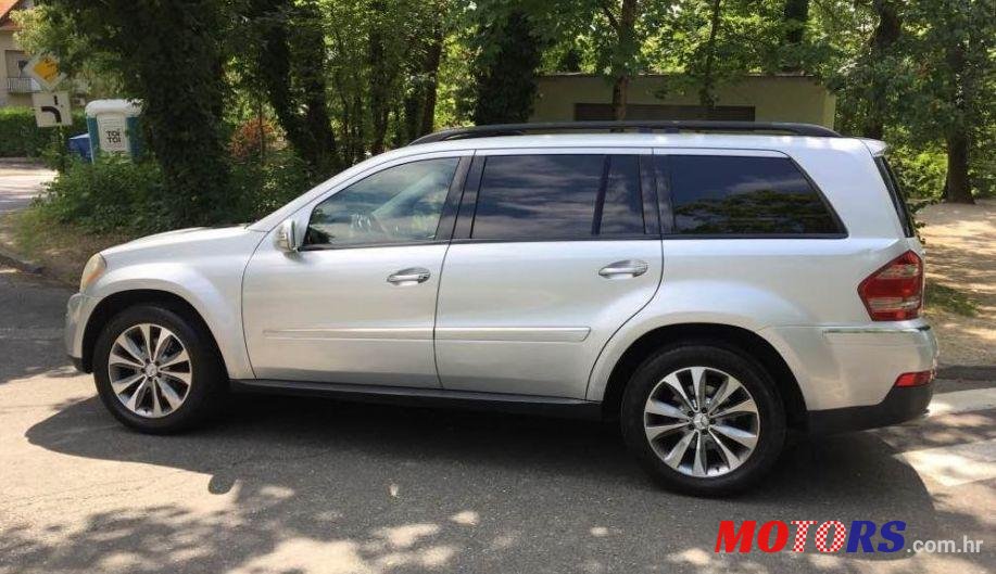 2008' Mercedes-Benz Gl photo #2