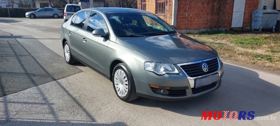 2009' Volkswagen Passat 2,0 Tdi photo #1