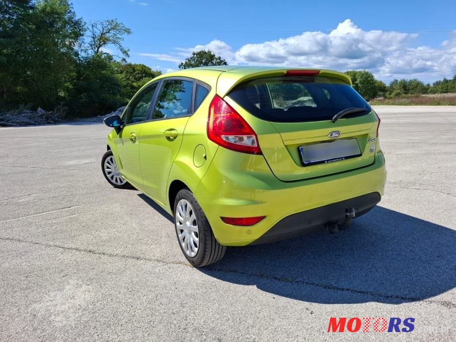 2012' Ford Fiesta 1.4 Tdci Trend photo #3