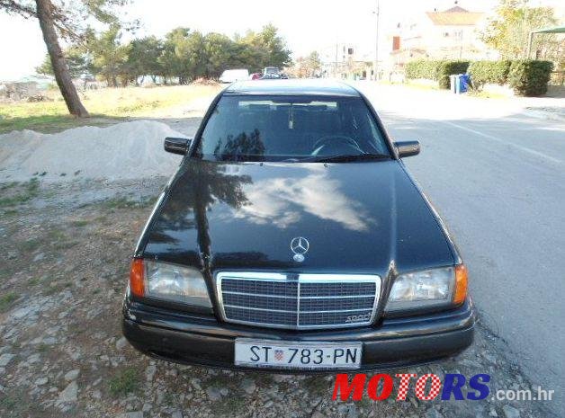 1995' Mercedes-Benz C-Class 180 Sport photo #2