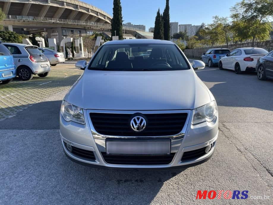 2008' Volkswagen Passat 1,6 photo #4