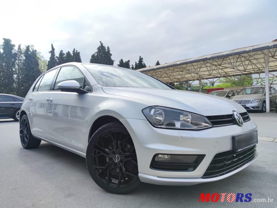 2013' Volkswagen Golf 7 photo #2