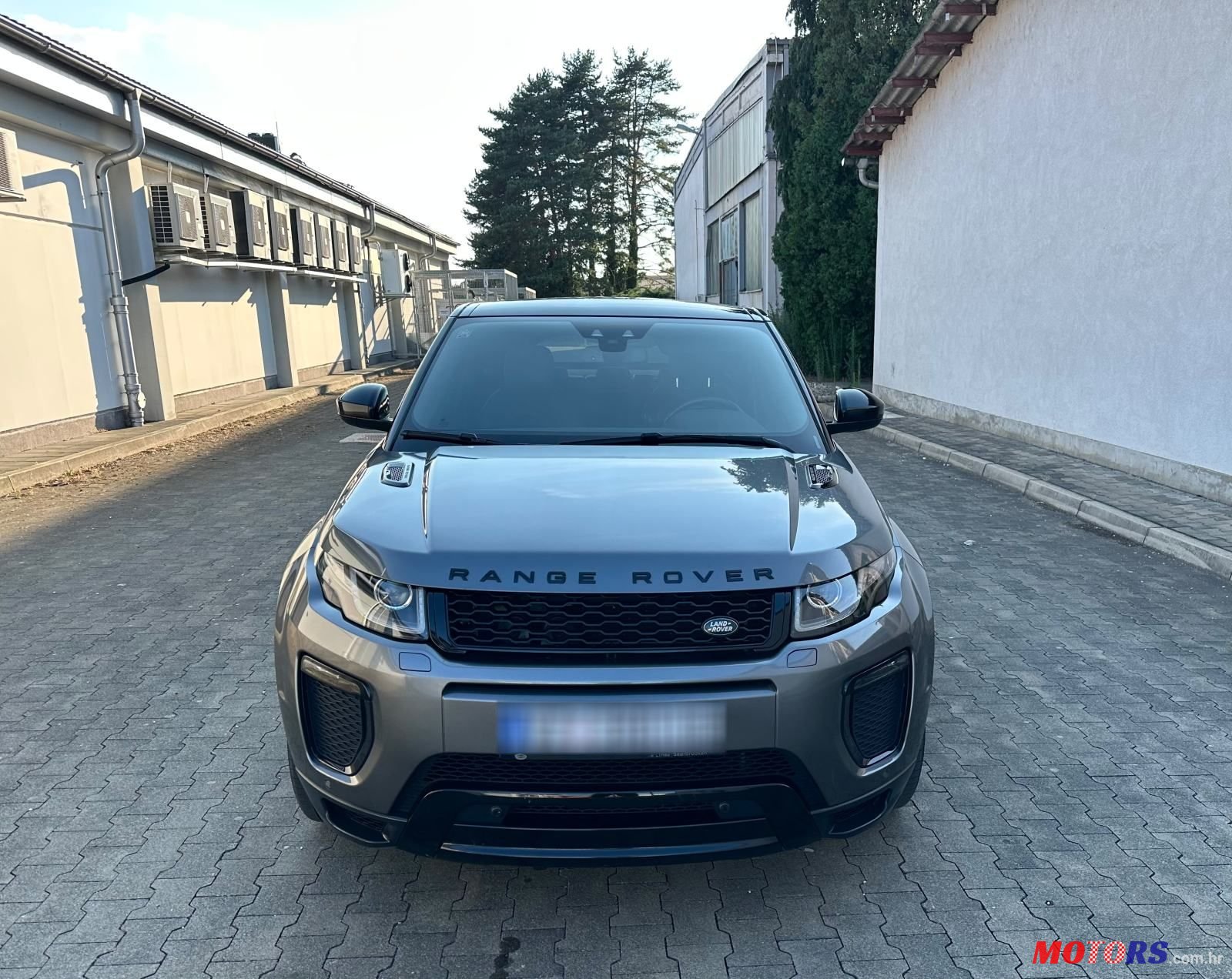 2017' Land Rover Range Rover Evoque 2.0 Td4 photo #6