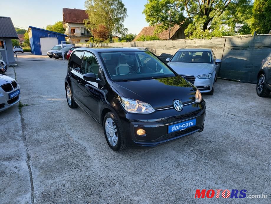 2017' Volkswagen Up 1,0 photo #4