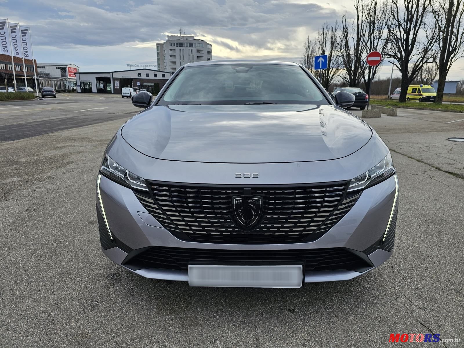 2024' Peugeot 308 1,2 photo #2