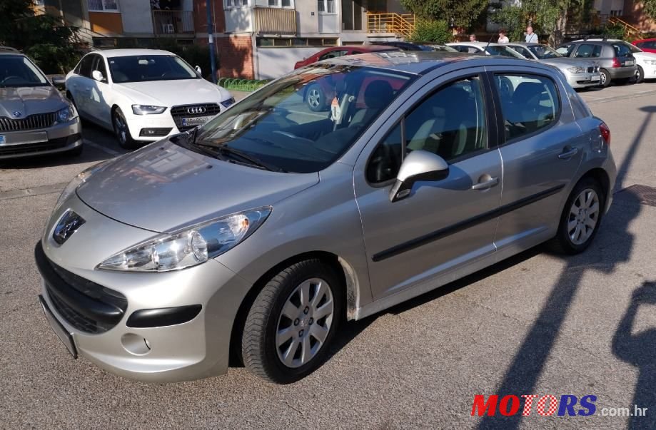2006' Peugeot 207 1,4 Hdi photo #1