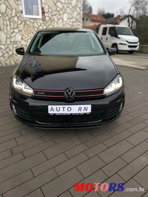 2010' Volkswagen Golf 6 photo #1