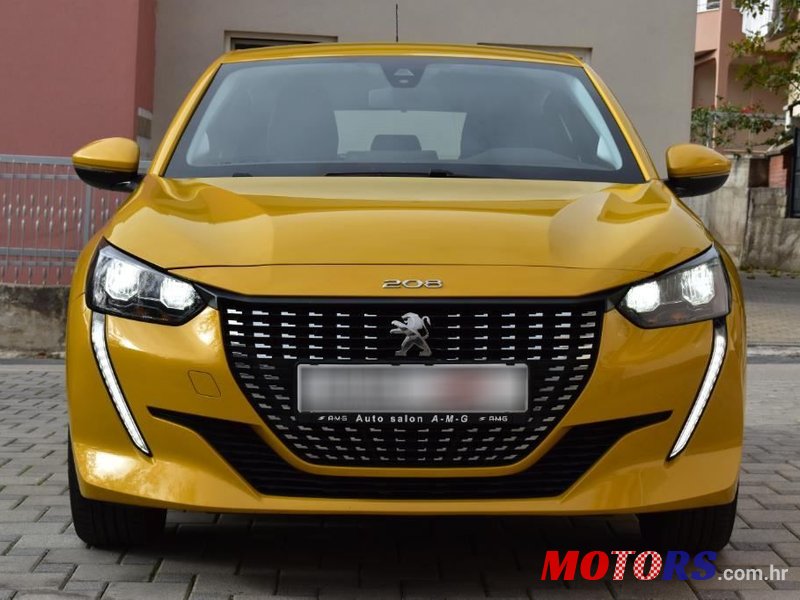 2020' Peugeot 208 1,5 photo #2