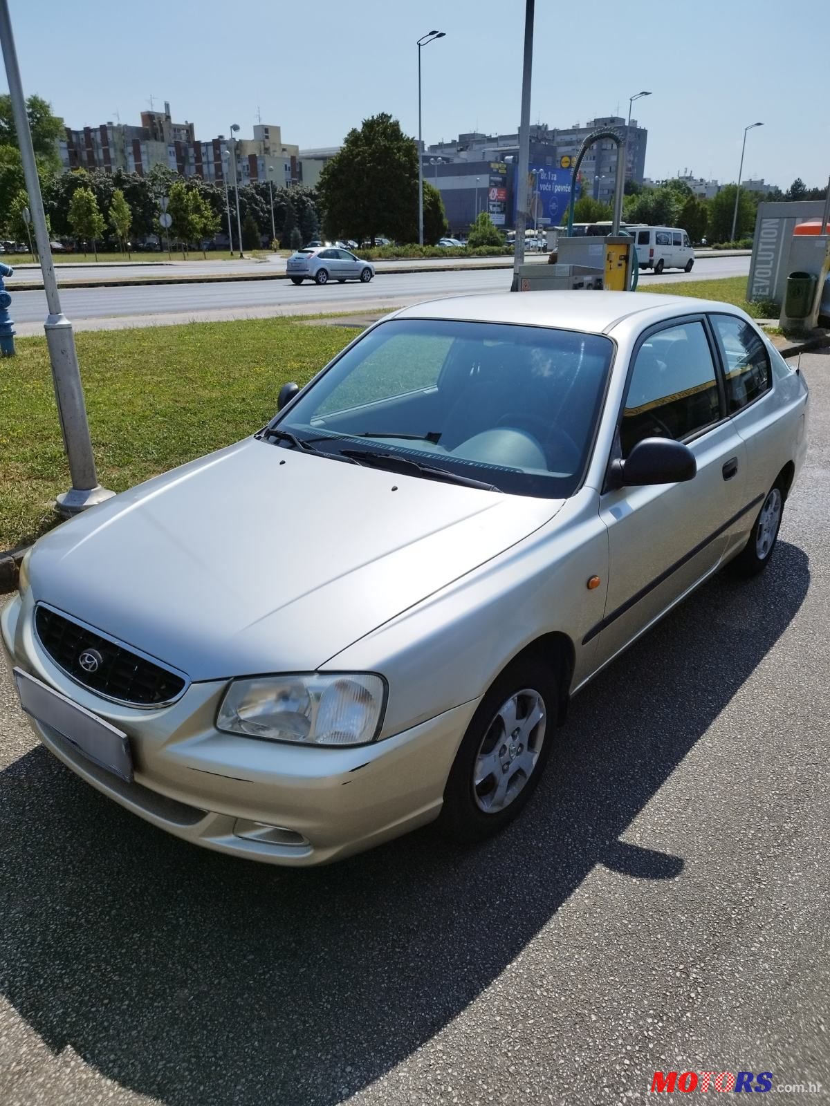 2002' Hyundai Accent 1,3 photo #3
