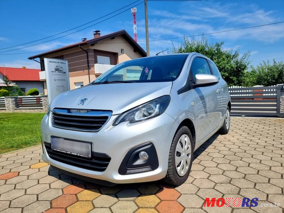 2016' Peugeot 108 1 0 photo #1