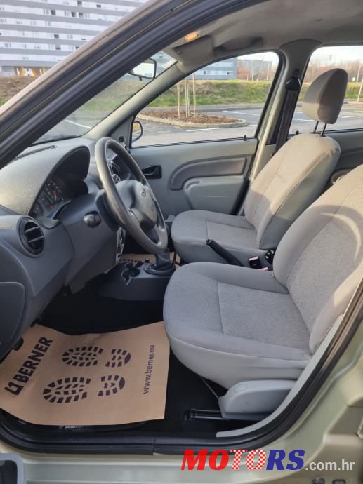 2008' Dacia Logan 1,4 photo #5