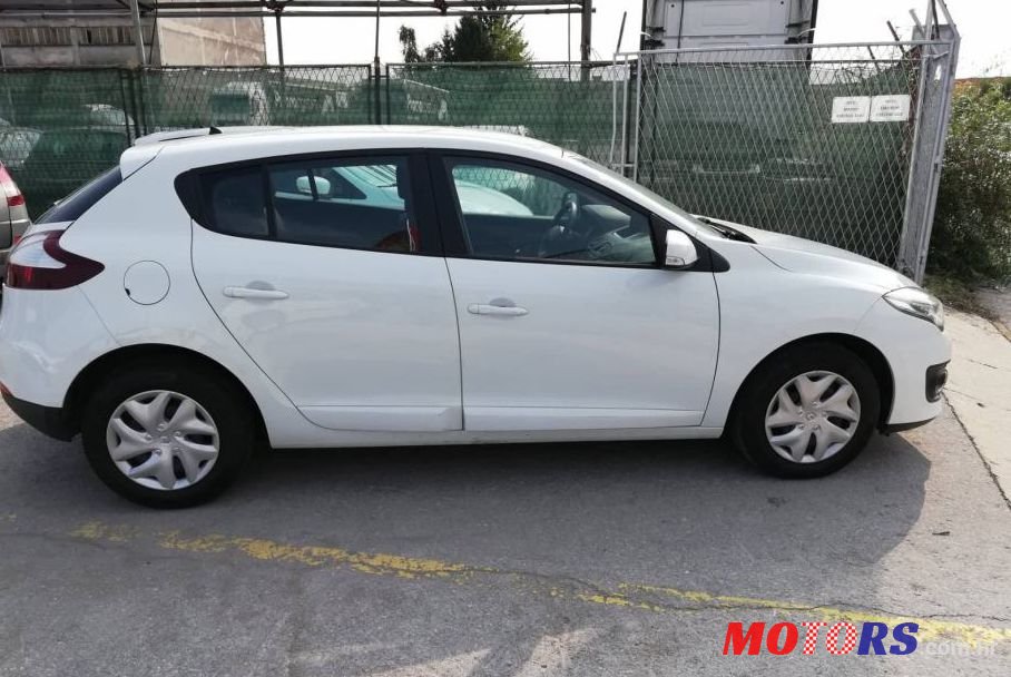 2015' Renault Megane Dci 95 photo #1