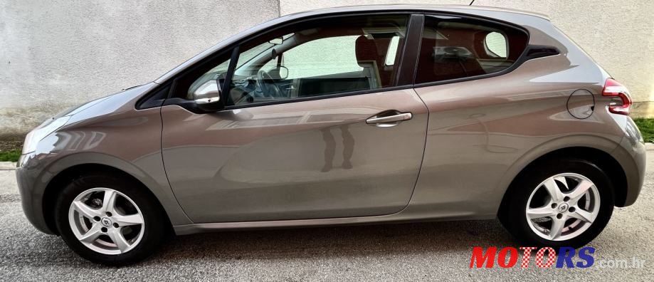 2012' Peugeot 208 1,4 Hdi photo #3
