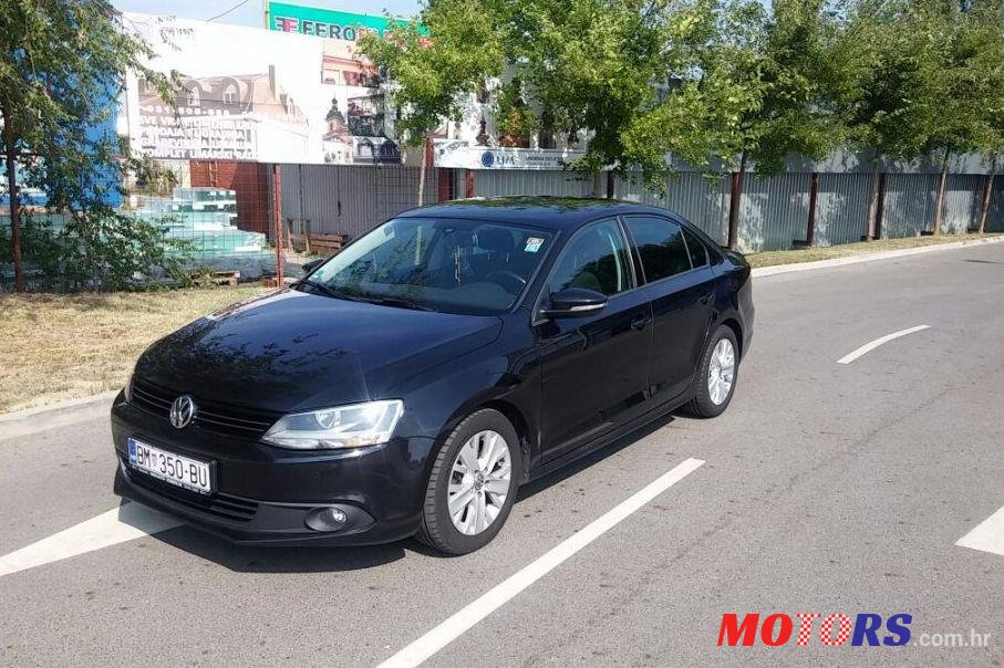 2013' Volkswagen Jetta 1,6 Tdi photo #2