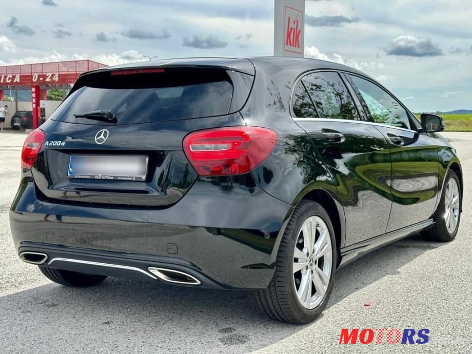 2017' Mercedes-Benz A-Klasa A 200 photo #4