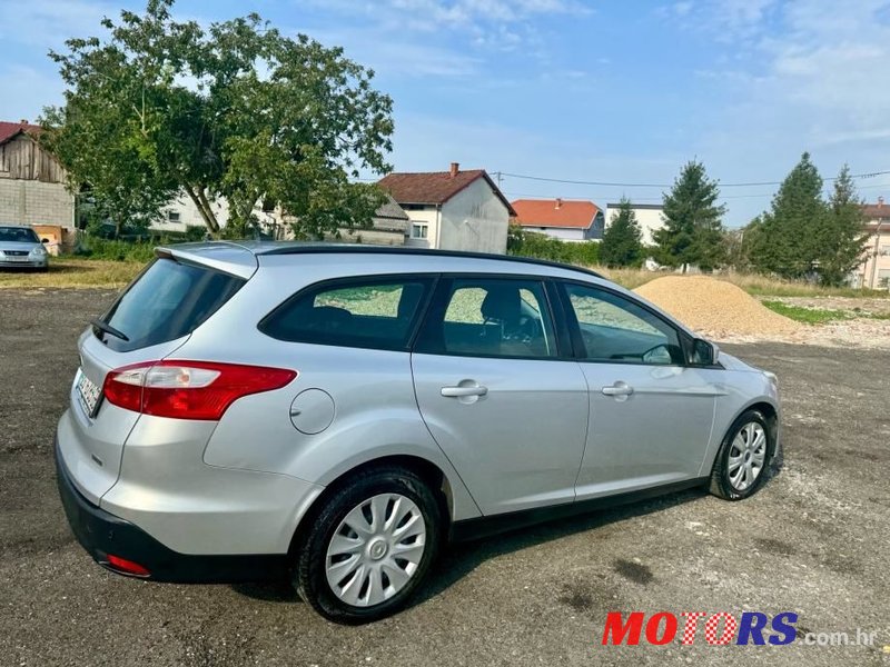 2013' Ford Focus 1.6 Tdci photo #6