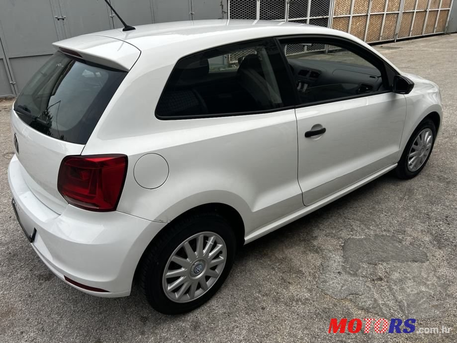 2015' Volkswagen Polo 1,4 Tdi Bmt photo #4