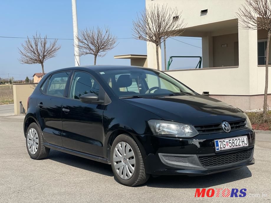 2010' Volkswagen Polo 1,6 Tdi photo #2