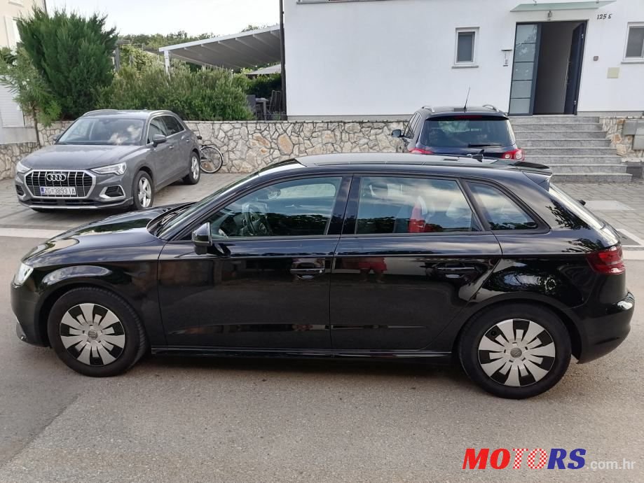 2015' Audi A3 1,6 Tdi photo #3