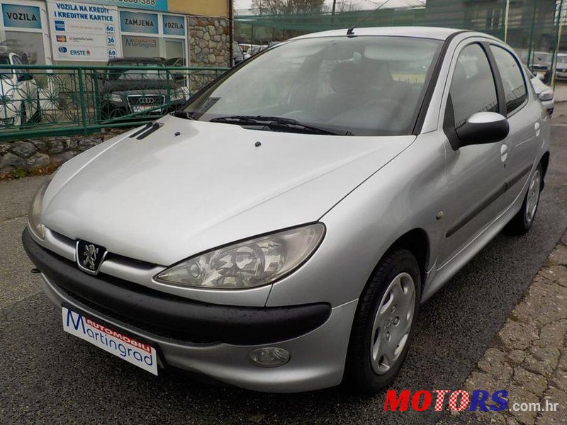 2003' Peugeot 206 photo #1