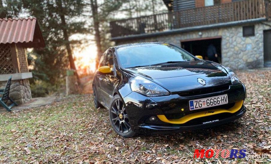 2009' Renault Clio 2,0 16V Sport photo #3