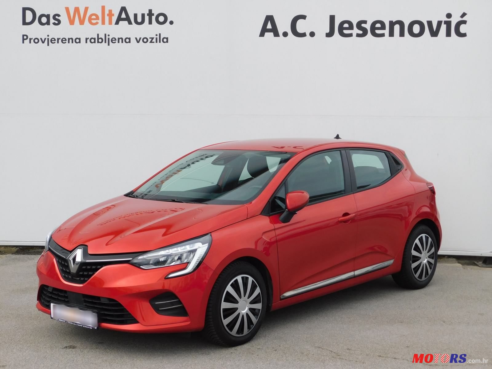 2020' Renault Clio Tce photo #1