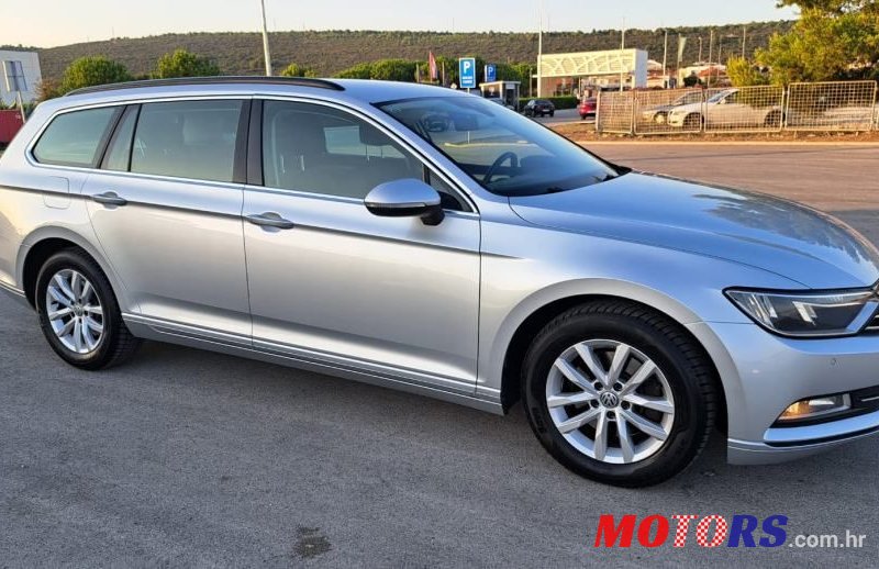 2015' Volkswagen Passat Variant photo #2