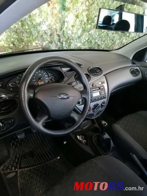 2005' Ford Focus 1,4 16V photo #3