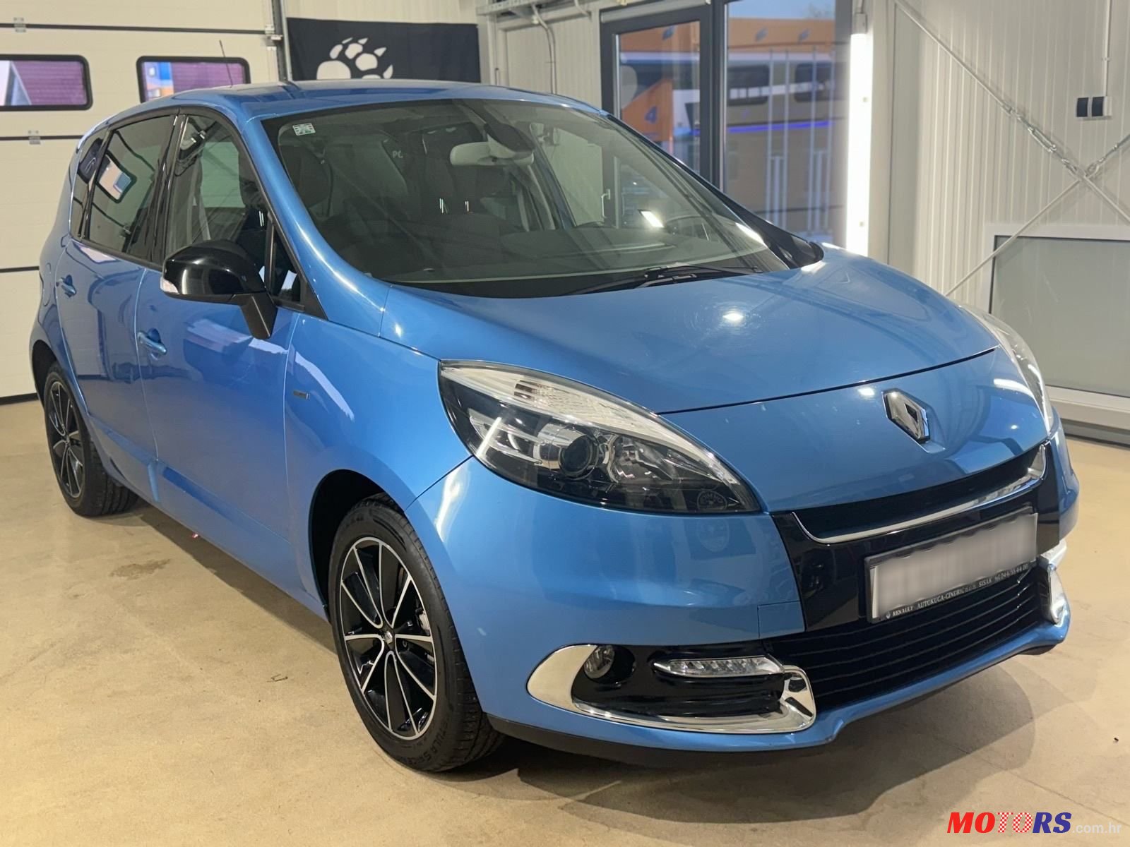 2013' Renault Scenic 1,5 Dci photo #1