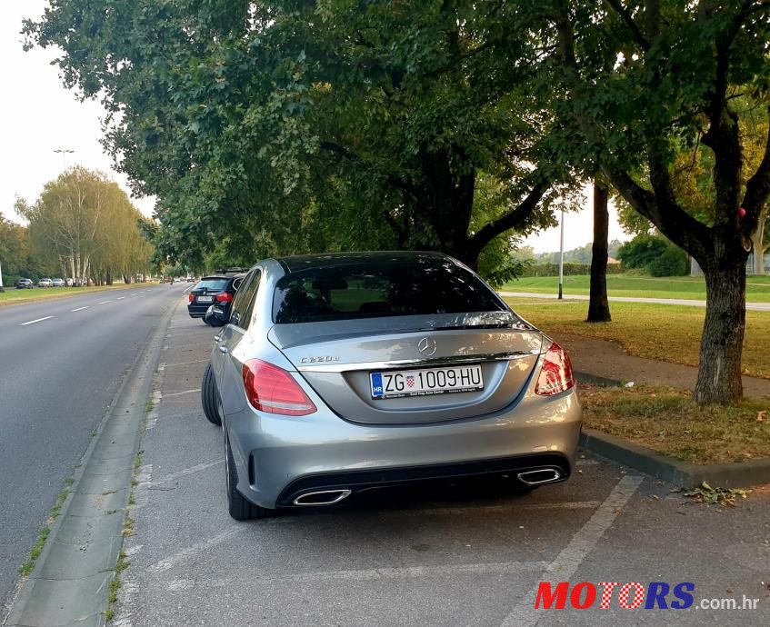 2015' Mercedes-Benz C-Klasa 220 D photo #5
