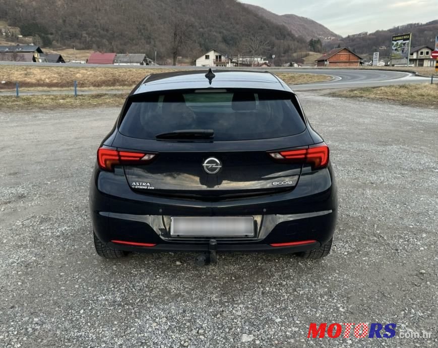 2017' Opel Astra 1,0 photo #5